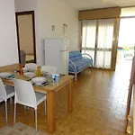In 38315 Апартаменты *